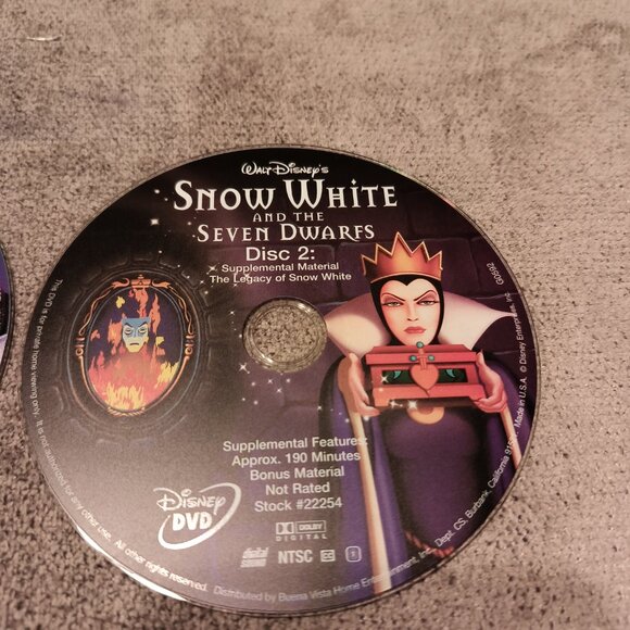 WALT DISNEY'S SNOW WHITE AND THE SEVEN DWARFS 2 DVD SET - Picture 4 of 4